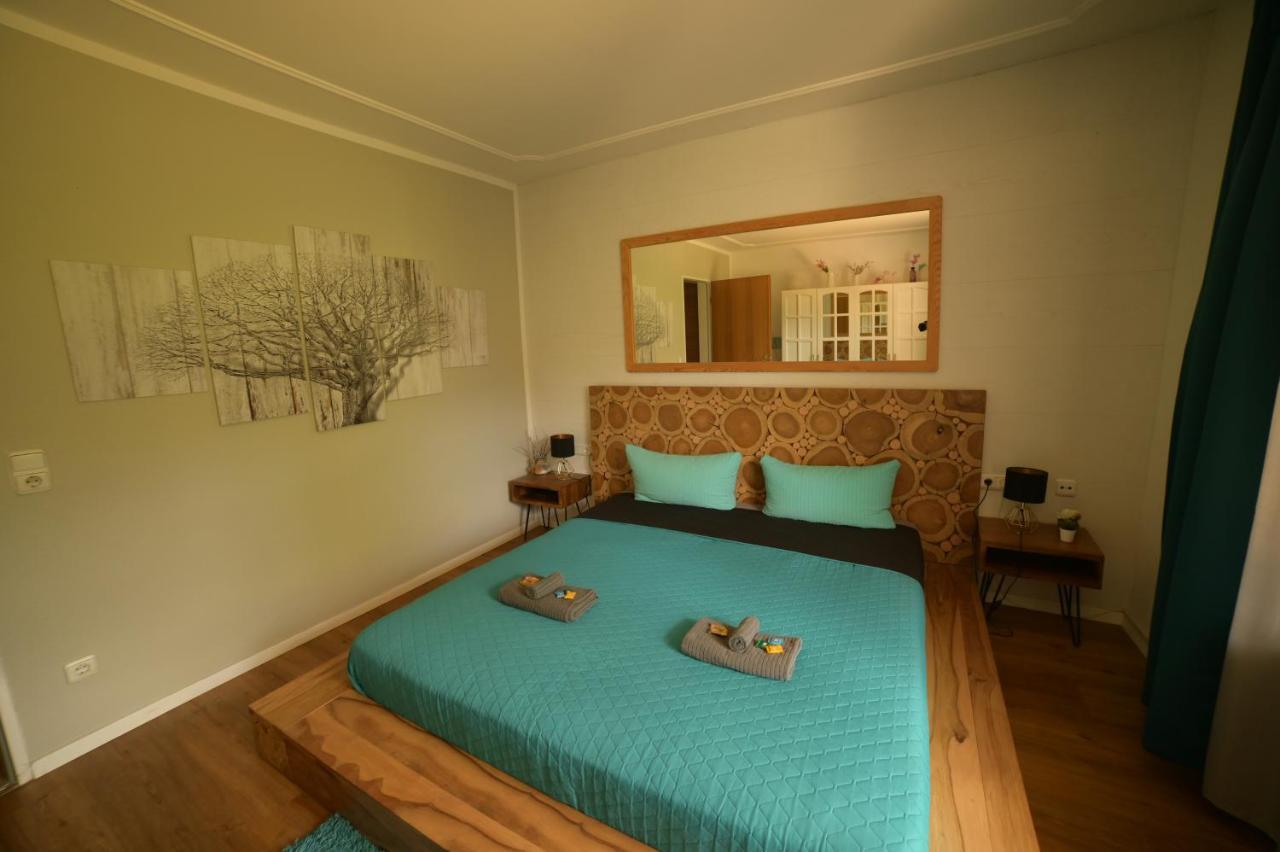 Yeti Lux - Family Garden Lodge Garmisch-Partenkirchen Exterior foto
